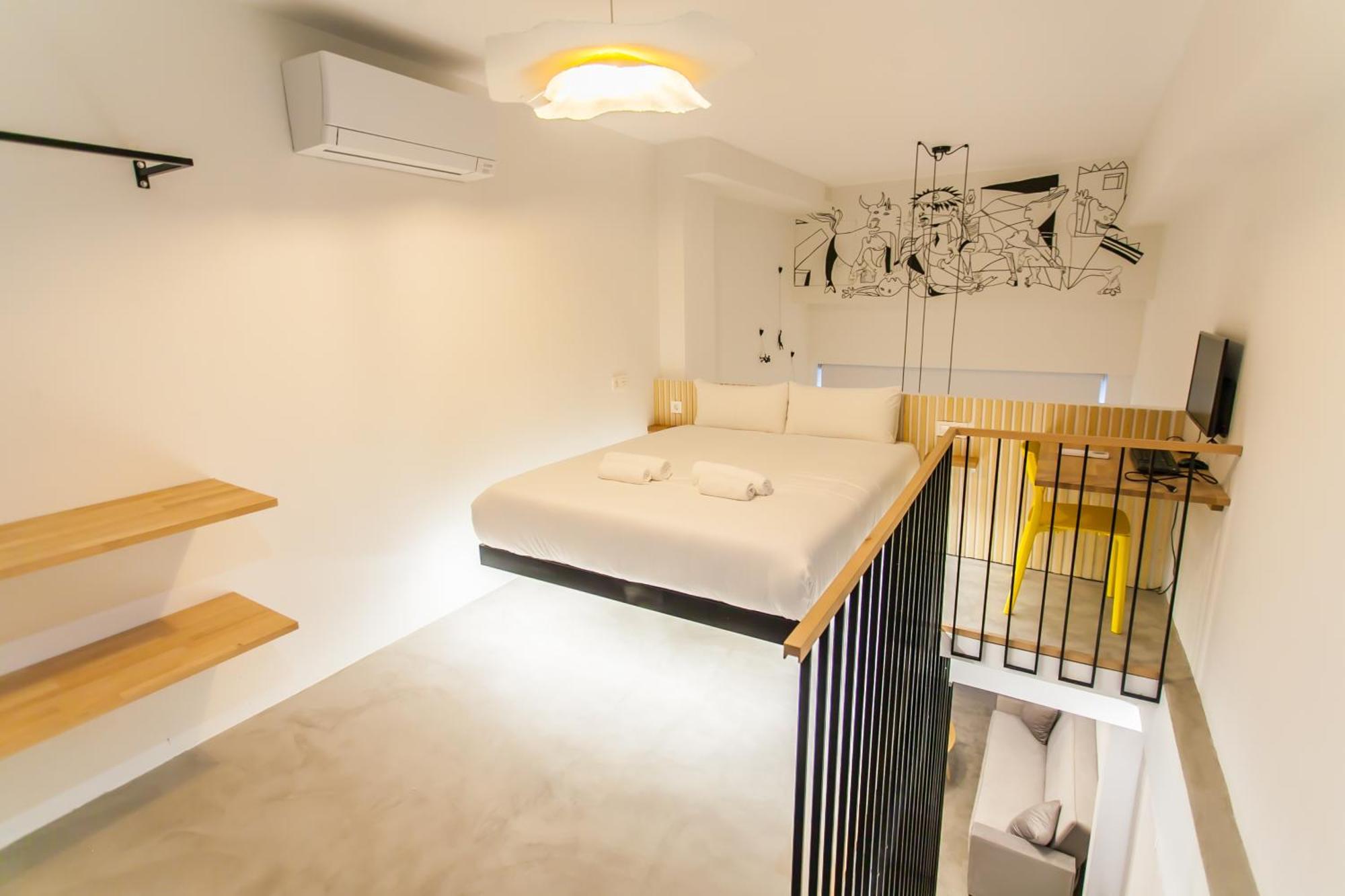 Guernica Luxury Duplex - Location, Light, And Art Apartment Madrid Exterior foto
